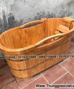 bồn tắm gỗ thông bo viền tay cầm