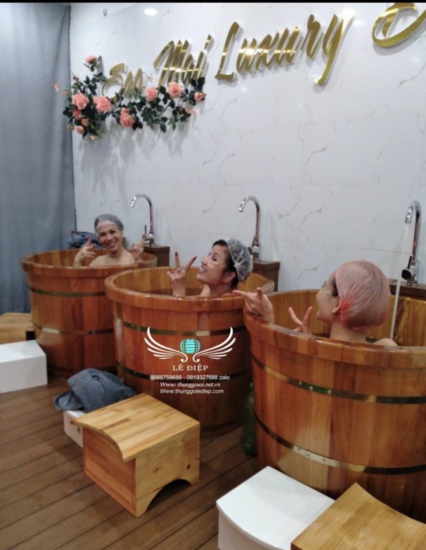 bồn tắm gỗ spa